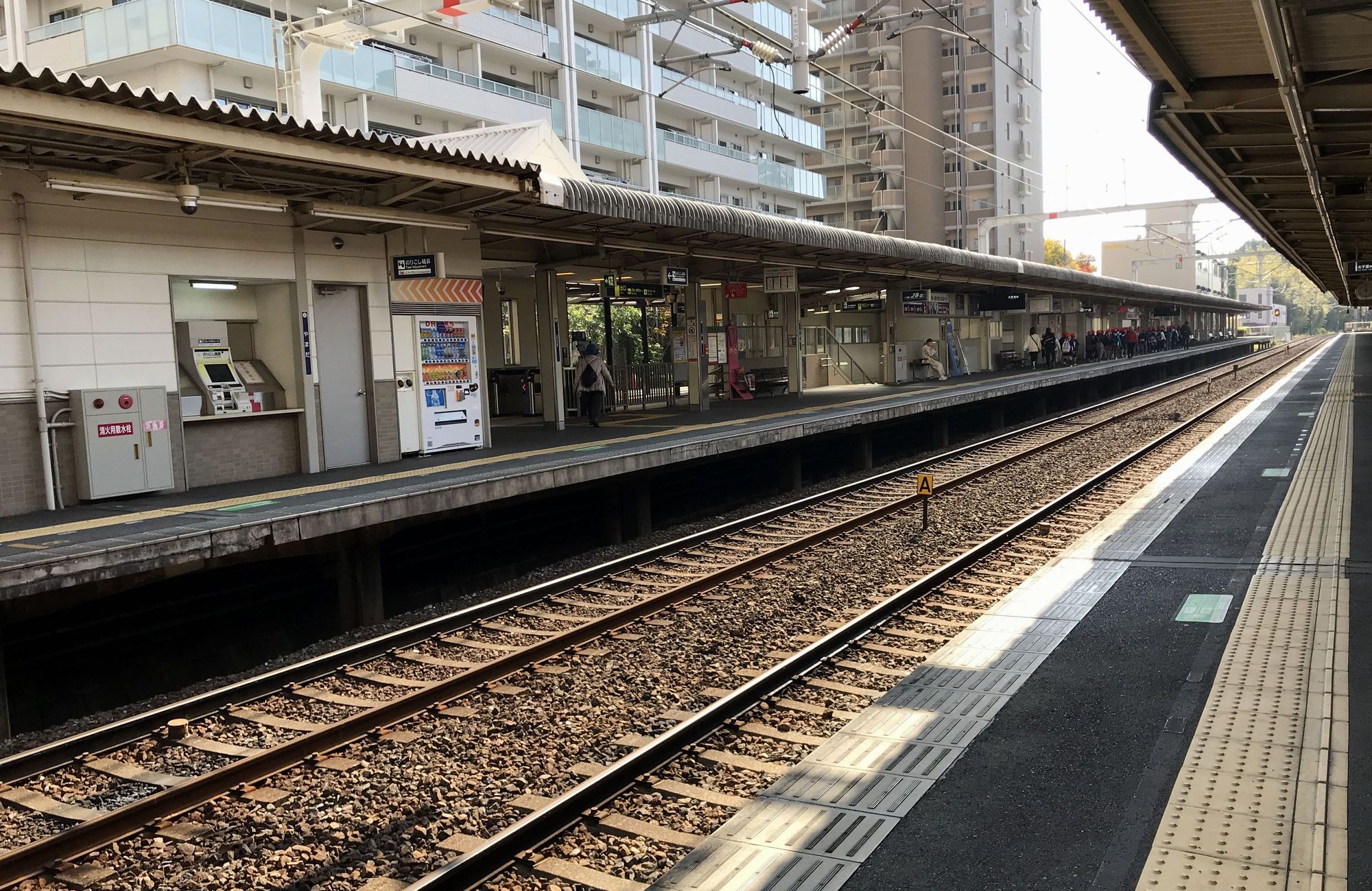 山田駅へ到着、平日の風景ですねぇ