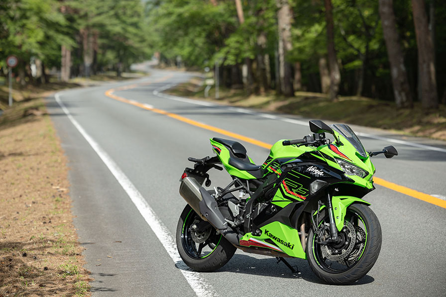 #NINJA ZX-4RR KRT EDITION