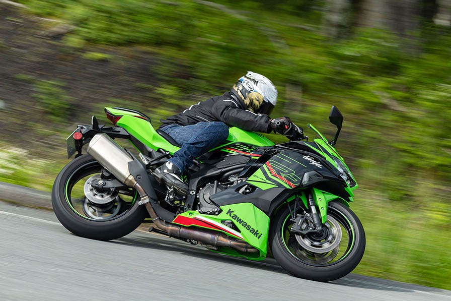 #NINJA ZX-4RR KRT EDITION