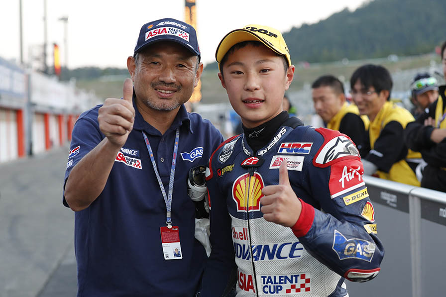 #國井勇輝